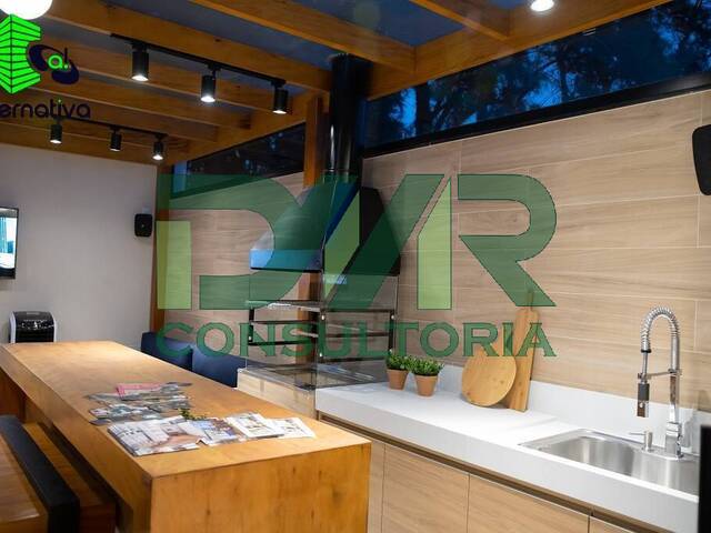 #096 - Casa para Venda em Pindamonhangaba - SP - 1