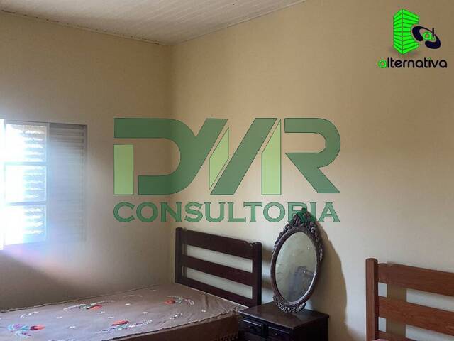 #250 - Casa para Venda em Taubaté - SP - 3